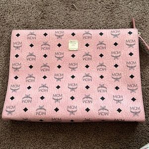 Mcm envelope bag